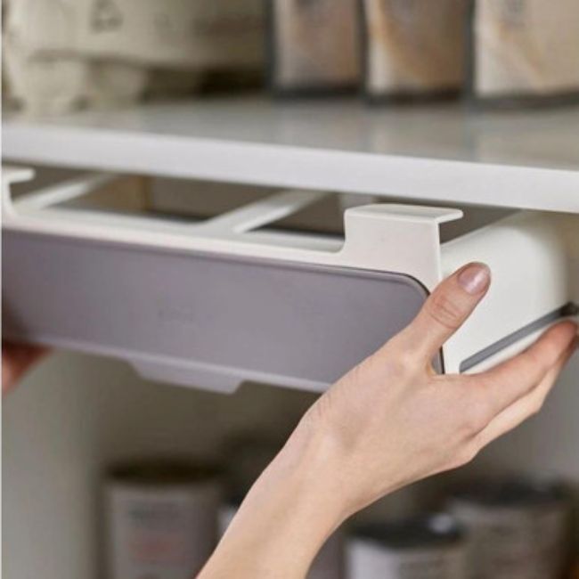 Under Shelf Spice Rack